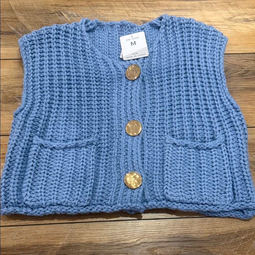 Chunky baby blue crop sweater